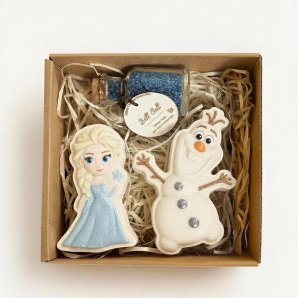 IMG_4136 Подарунковий набір фігурних бомбочок Snow Fairy Box: зимова героїня, сніговий друг та флакон солі
